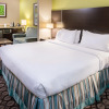 Отель Holiday Inn Express & Suites Rockport - Bay View, an IHG Hotel, фото 4