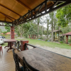 Отель RedDoorz Plus @ Jalan Tugu Silalahi Tongging, фото 17