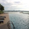 Отель City Living with Panoramic Sea Views at Danga Bay, фото 22