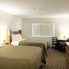 Отель Burke Inn Motel & Suites, фото 15