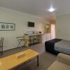 Отель Country Roads Motor Inn Goondiwindi, фото 43