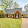 Отель Memphis Vacation Rental - Walk to Graceland!, фото 13