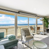 Отель Upper Beach Front Escape Unit B, фото 12