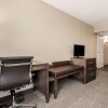 Отель Comfort Inn & Suites Red Deer, фото 42