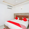 Отель Oyo 38425 Gracious, фото 15