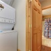 Отель Cubs Corner - Three Bedroom Cabin, фото 26