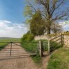 Отель Church End Cottage, фото 14