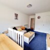 Отель Airy Home with Free Parking in Glasgow, фото 4