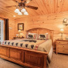 Отель Luxury 2700 Sq Ft Log Cabin Private Hot Tub Game room Pool Table Best View, фото 5