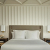 Отель Four Seasons Hotel at The Surf Club, фото 5