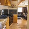 Отель 2 Bedroom Caravan in Lochlands Leisure Park, фото 8