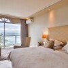 Отель Hermanus Beachfront Lodge, фото 19