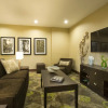 Отель Staybridge Suites Orlando at SeaWorld (ex. Staybridge Suites Orlando Theme Parks), фото 7