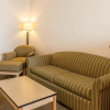 Отель Comfort Inn & Suites Airport, фото 10