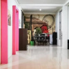 Отель RedDoorz Plus @ Taman Madiun, фото 2
