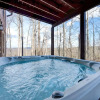 Отель Parkside Lodge 6 Bedroom Home with Hot Tub, фото 17