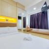 Отель Cozy And Simply Look Studio Room Apartment At B Residence, фото 2
