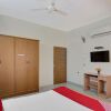 Отель OYO 44 SilverKey Madhapur, фото 26