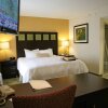 Отель Hampton Inn & Suites Tulsa Woodland Hills, фото 8