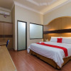 Отель Wisma Gandaula Hotel by RedDoorz, фото 3