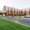 Отель Comfort Inn & Suites Newark - Wilmington в Ньюарке