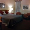 Отель Royal Inn & Suites, фото 18