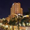 Отель Exclusive Sunway Resort Suite by Albert в Петалинге Джайя