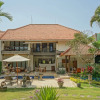 Отель Baliana Villa Batu Belig, фото 1