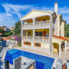 Отель Stunning Home in Medulin With Wifi and 7 Bedrooms, фото 1