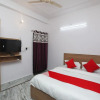 Отель Oyo 37055 M R Residency, фото 4