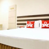 Отель ZEN Rooms Perintis Kemerdekaan, фото 9