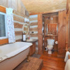 Отель Pondview Cabin - Log Cabin Retreat, фото 5