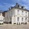 Отель Hôtel Jean de Bruges, фото 1