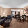 Отель Embassy Suites by Hilton Kansas City Plaza, фото 34