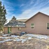 Отель Woodland Park Hideaway w/ Mtn Views & Hot Tub, фото 19