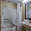 Отель Holiday Inn Express & Suites Youngstown N (Warren/Niles), an IHG Hotel, фото 9