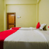 Отель OYO 19121 V G Guest House, фото 7