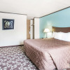 Отель Spark by Hilton Daleville Roanoke North, фото 22