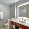 Отель Holiday Inn Express & Suites Calgary Airport Trail NE, an IHG Hotel, фото 7