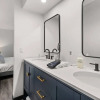 Отель Snowmass Modern 3 Bedroom w/ Hot Tub 251, фото 29