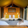 Отель Ndhula Luxury Tented Lodge, фото 2