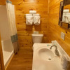Отель Million Dollar View - Four Bedroom Cabin, фото 9