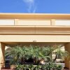 Отель La Quinta Inn & Suites Tampa East Fairgrounds # 1039 в Тампе