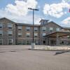 Отель Cobblestone Inn & Suites - St Marys, фото 1