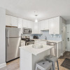 Отель Seaside Bliss Retreat Coastal Condo for 6, фото 11