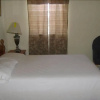 Отель Caribbean Hotel Cayes, фото 5