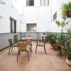 Отель Apartament Patio En El Corazón De Triana, фото 14