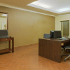 Отель Staybridge Suites Orlando Airport South, an IHG Hotel, фото 4