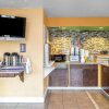Отель Econo Lodge Inn & Suites, фото 26