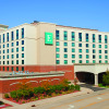 Отель Embassy Suites by Hilton E Peoria Riverfront Conf Center, фото 1